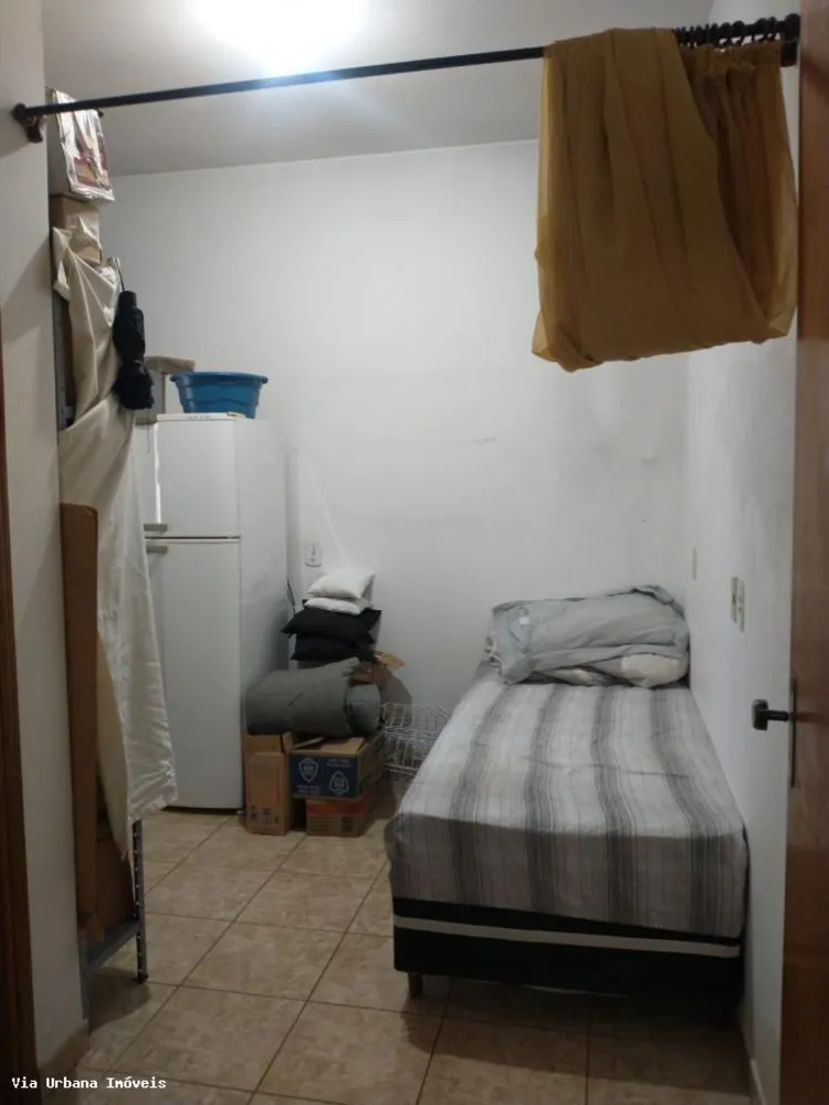 Casa, 4 quartos, 230 m² - Foto 3