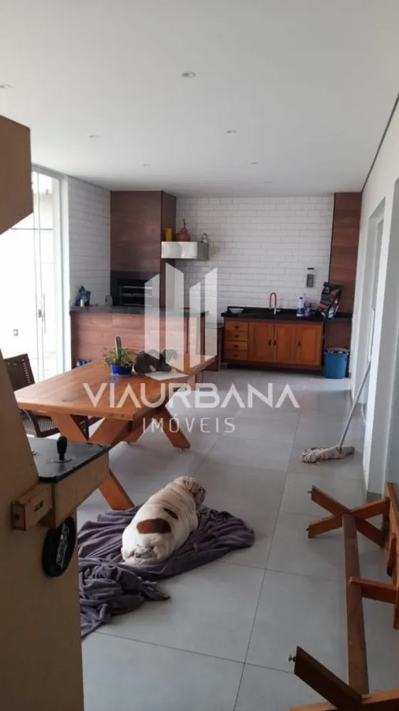 Casa, 3 quartos, 240 m² - Foto 10