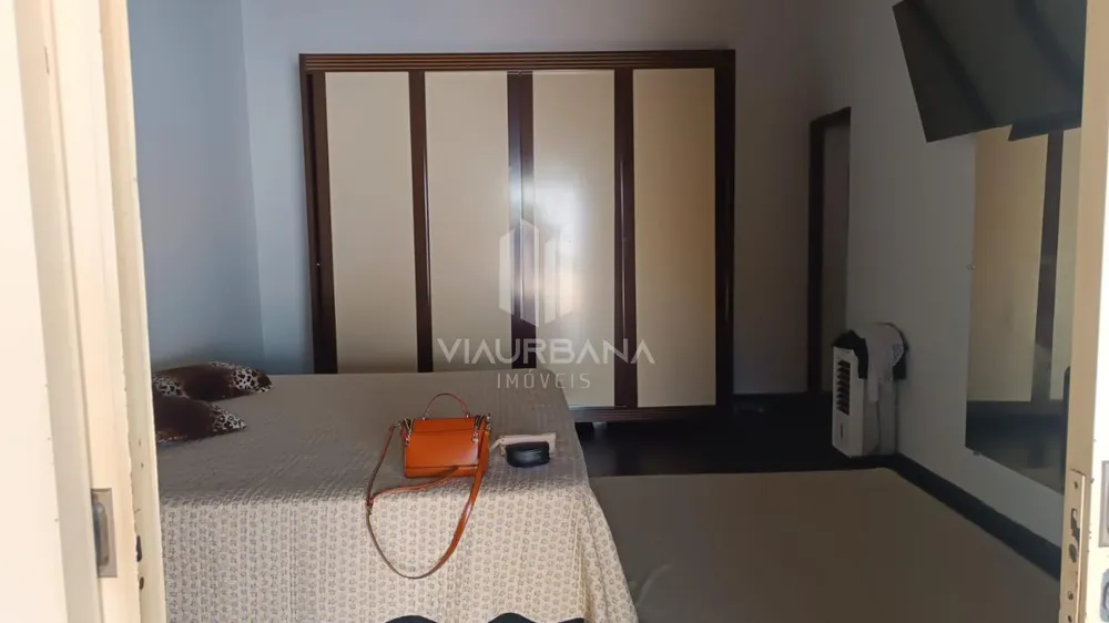 Casa, 3 quartos, 195 m² - Foto 8
