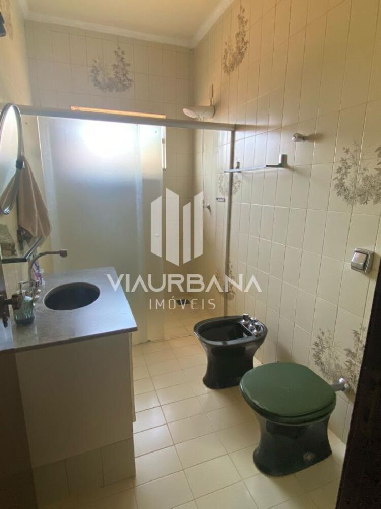 Casa, 3 quartos, 220 m² - Foto 2