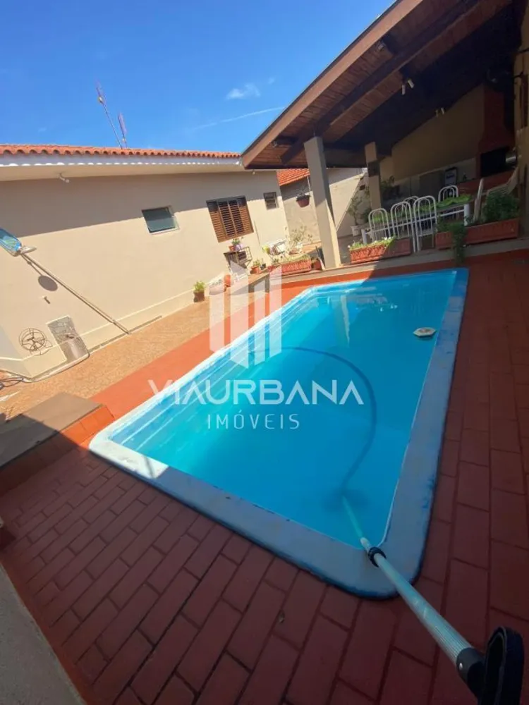 Casa, 3 quartos, 220 m² - Foto 1