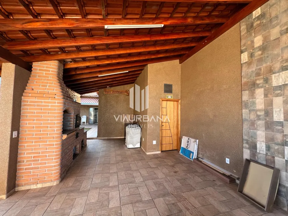 Chácara, 3 quartos, 300 m² - Foto 2