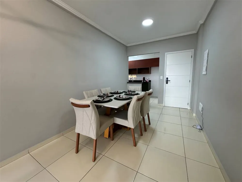 Apartamento, 3 quartos, 100 m² - Foto 2