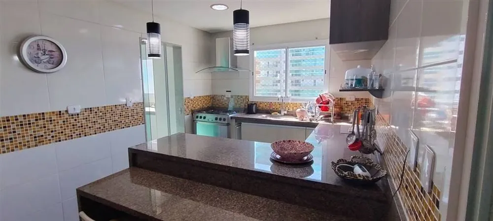 Cobertura, 3 quartos, 201 m² - Foto 6