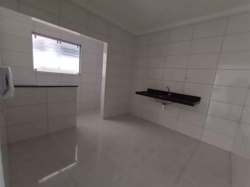 Casa de Condomínio à venda com 2 quartos, 67m² - Foto 4