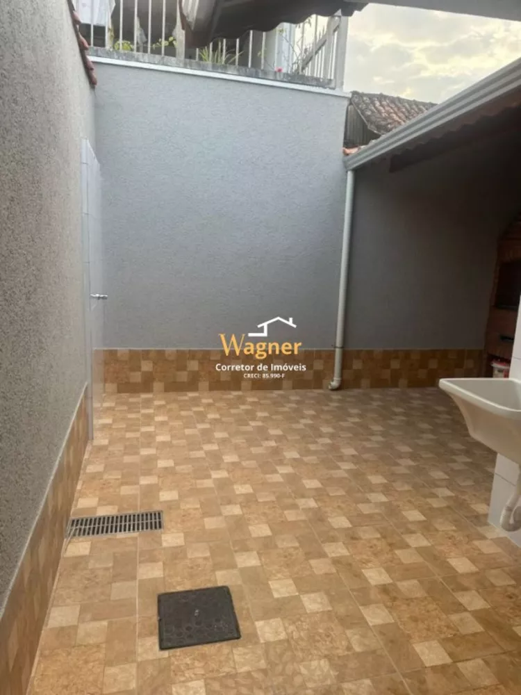 Casa à venda com 2 quartos, 99m² - Foto 5