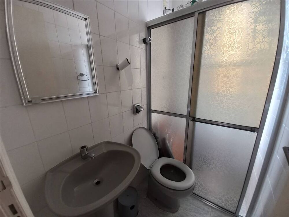 Apartamento à venda com 3 quartos, 165m² - Foto 4