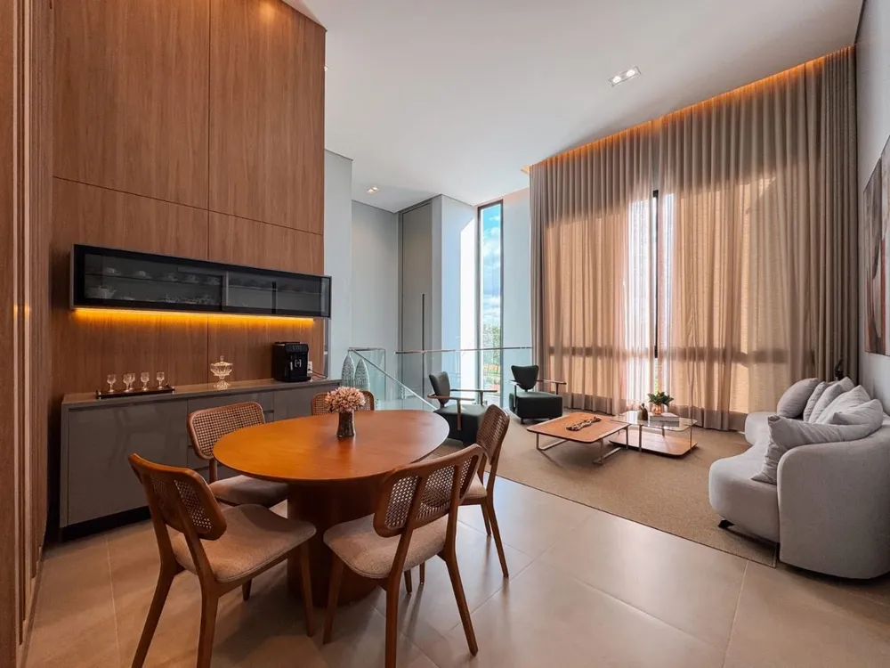 Sobrado, 4 quartos, 300 m² - Foto 1