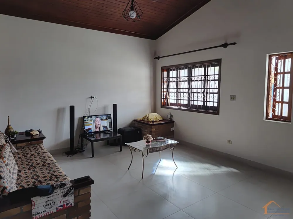 Casa, 3 quartos, 200 m² - Foto 8