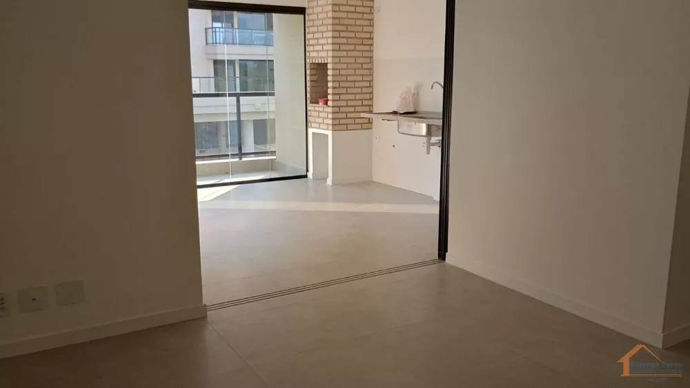 Apartamento à venda com 2 quartos, 86m² - Foto 1