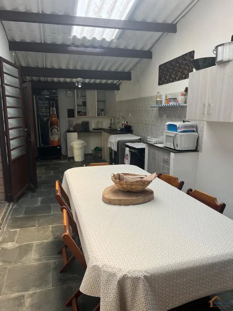 Casa, 2 quartos, 250 m² - Foto 11