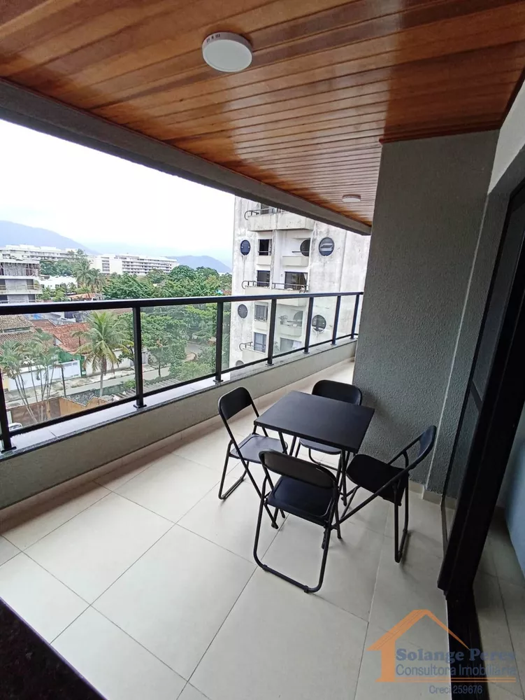 Apartamento à venda com 2 quartos, 70m² - Foto 3