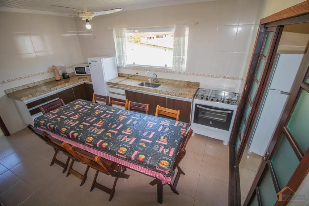 Casa, 6 quartos, 450 m² - Foto 4