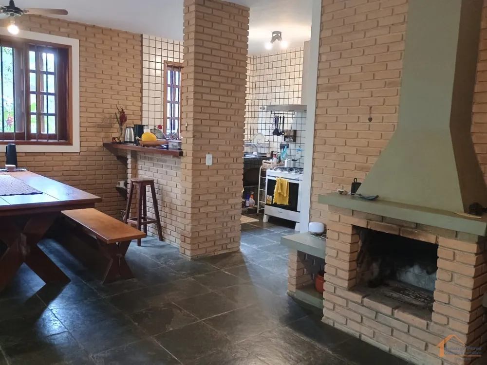 Casa, 4 quartos, 170 m² - Foto 1