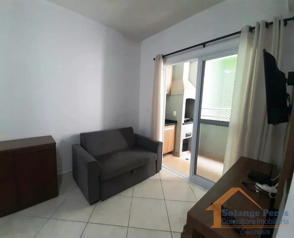 Apartamento à venda com 2 quartos, 70m² - Foto 2