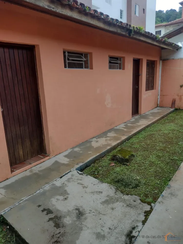 Casa, 3 quartos, 244 m² - Foto 2
