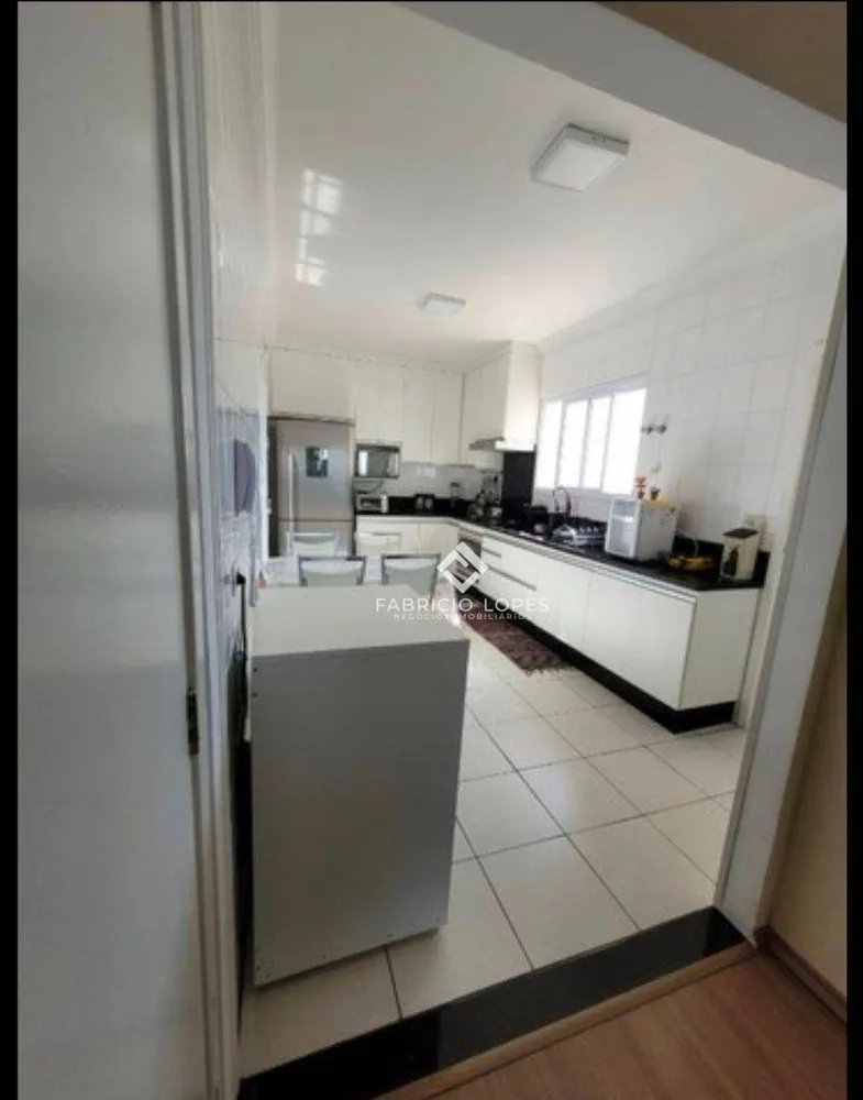 Apartamento, 3 quartos, 122 m² - Foto 3