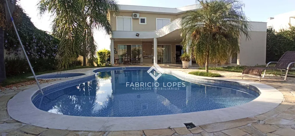 Casa, 4 quartos, 550 m² - Foto 1