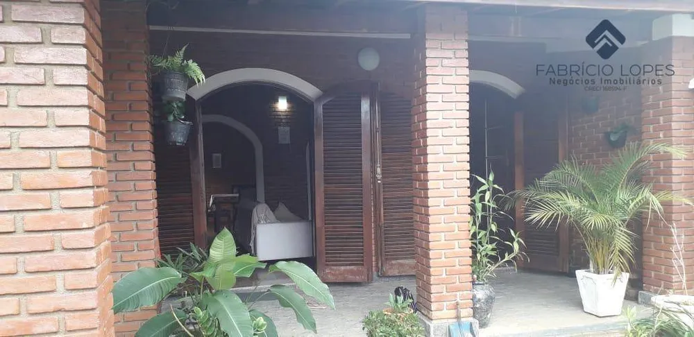 Casa, 2 quartos, 122 m² - Foto 1