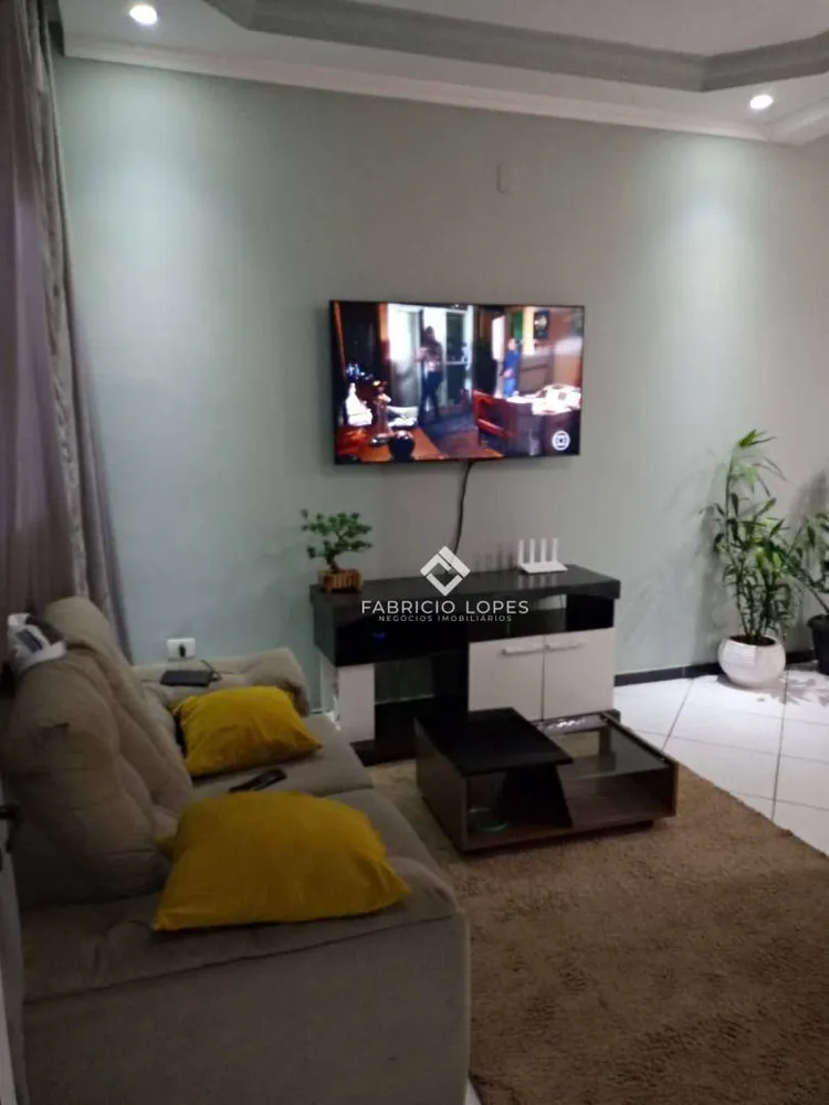 Casa, 3 quartos, 158 m² - Foto 2