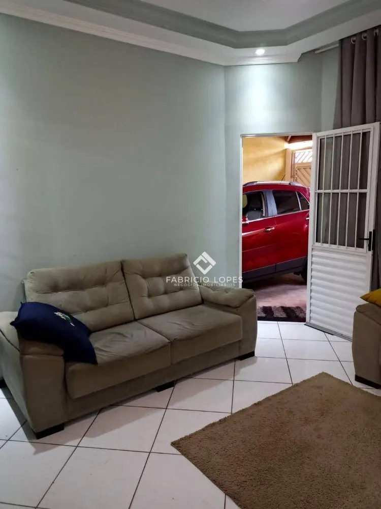 Casa, 3 quartos, 158 m² - Foto 1