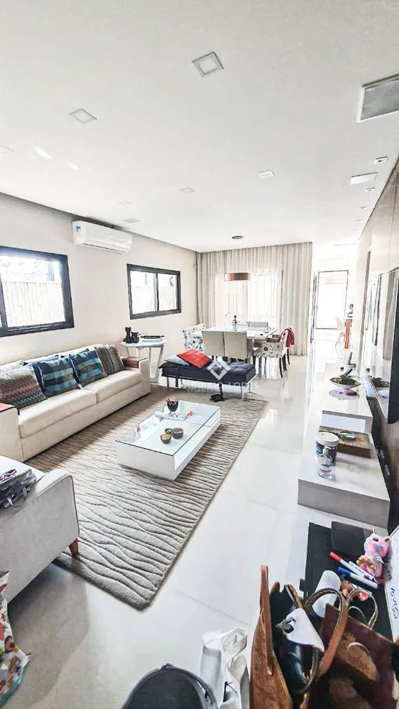 Casa, 4 quartos, 250 m² - Foto 3