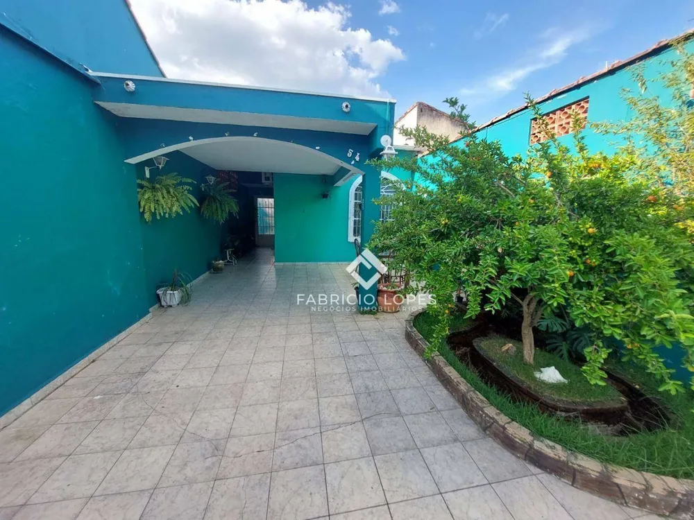 Casa, 2 quartos, 109 m² - Foto 1