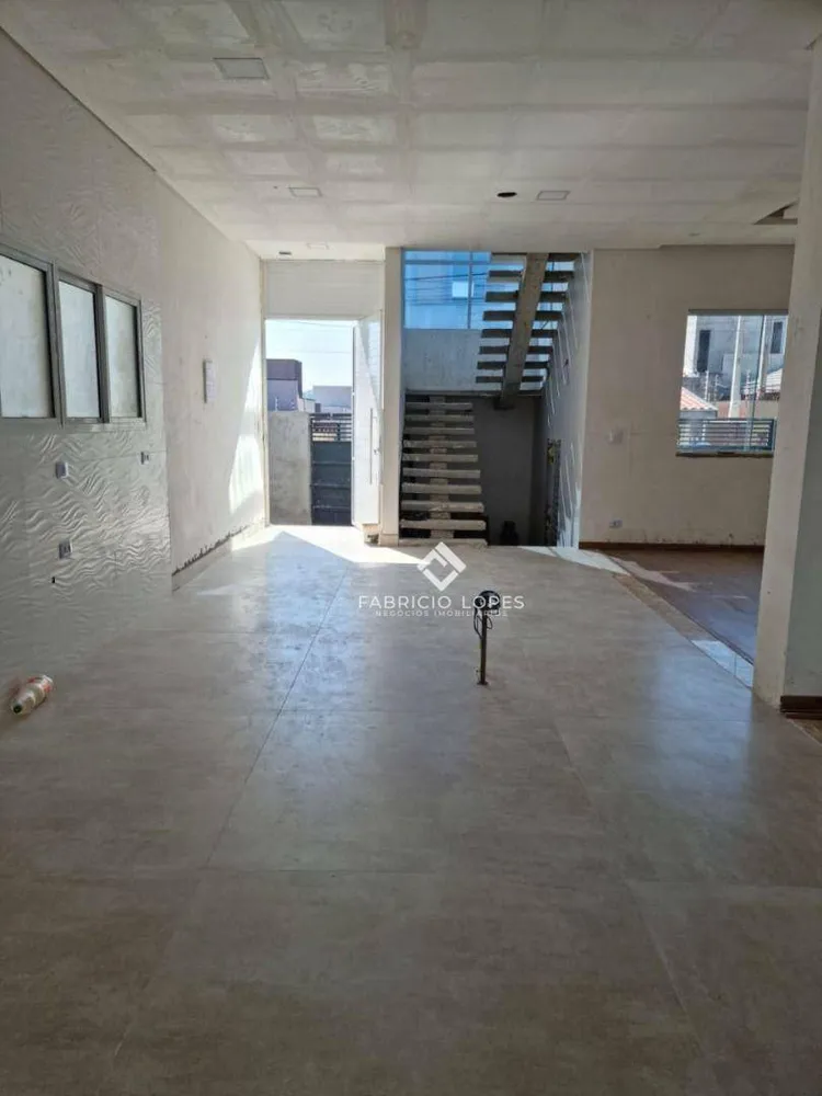 Casa, 3 quartos, 240 m² - Foto 3