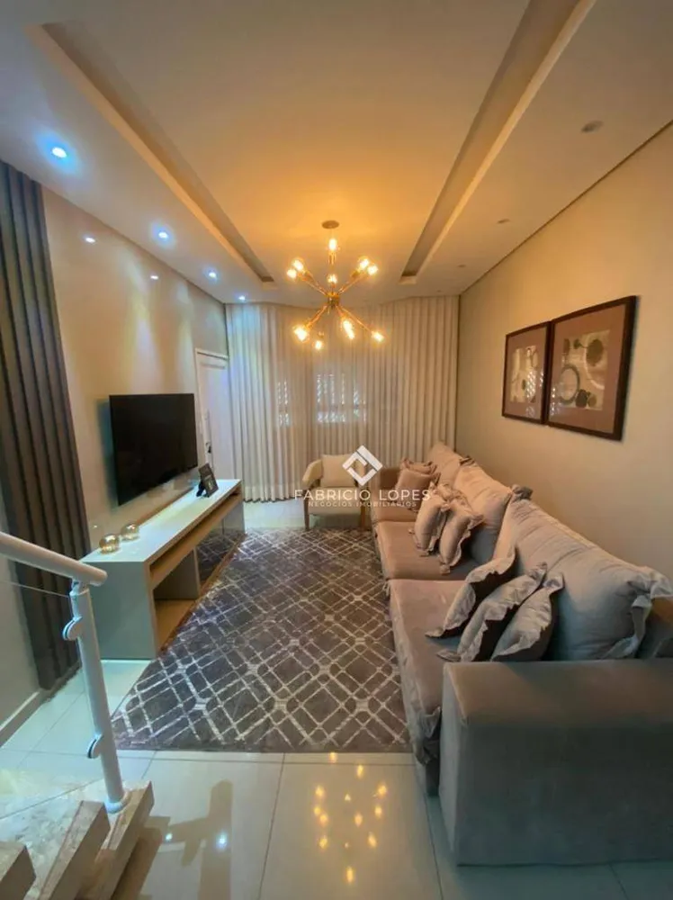 Casa, 3 quartos, 188 m² - Foto 1