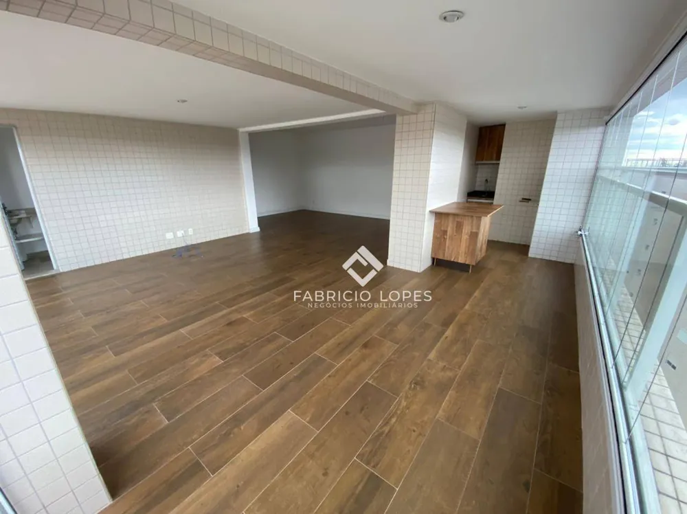 Cobertura, 3 quartos, 288 m² - Foto 2
