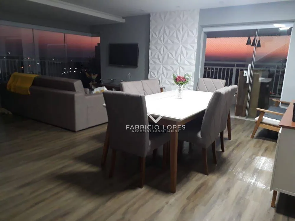 Apartamento, 3 quartos, 168 m² - Foto 1
