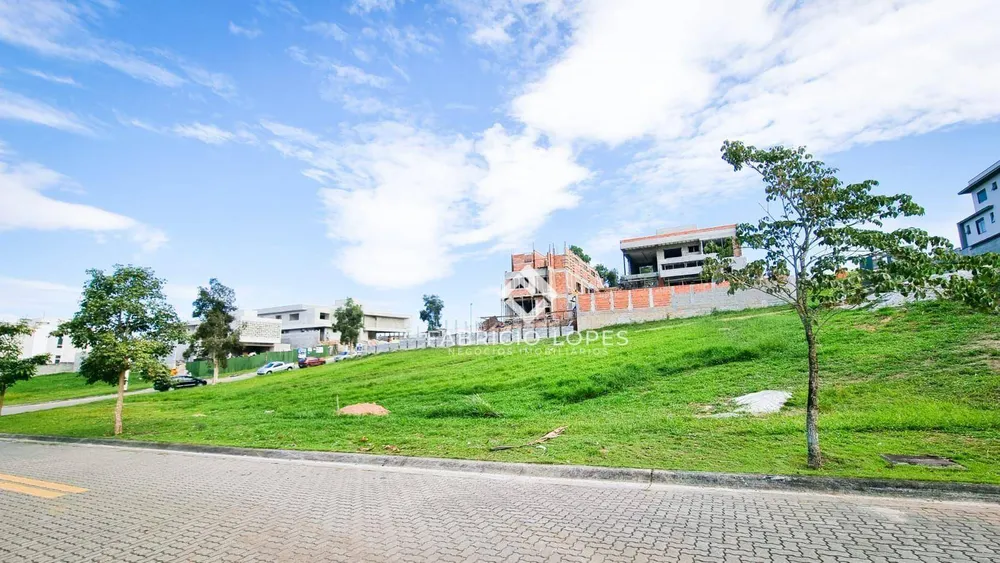 Loteamento e Condomínio, 700 m² - Foto 2