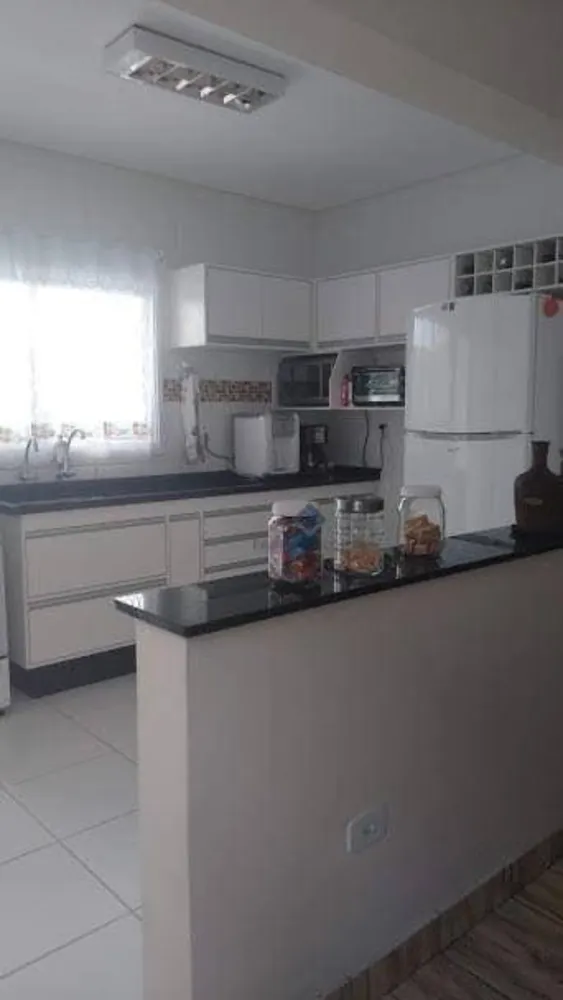 Casa, 3 quartos, 194 m² - Foto 1
