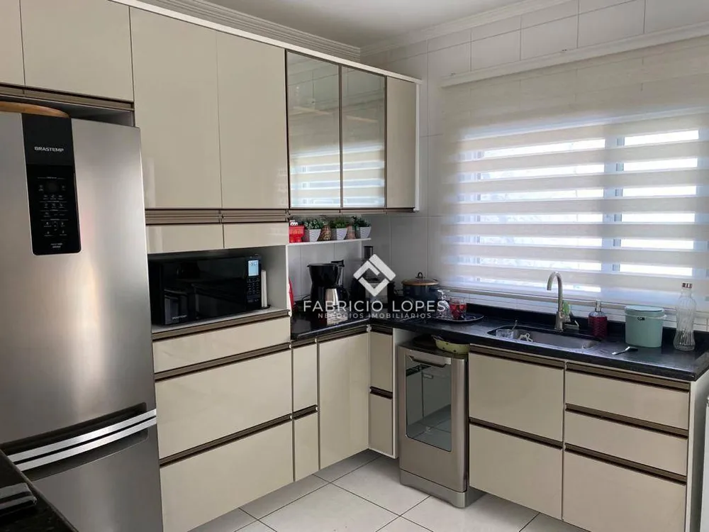Casa, 3 quartos, 140 m² - Foto 2