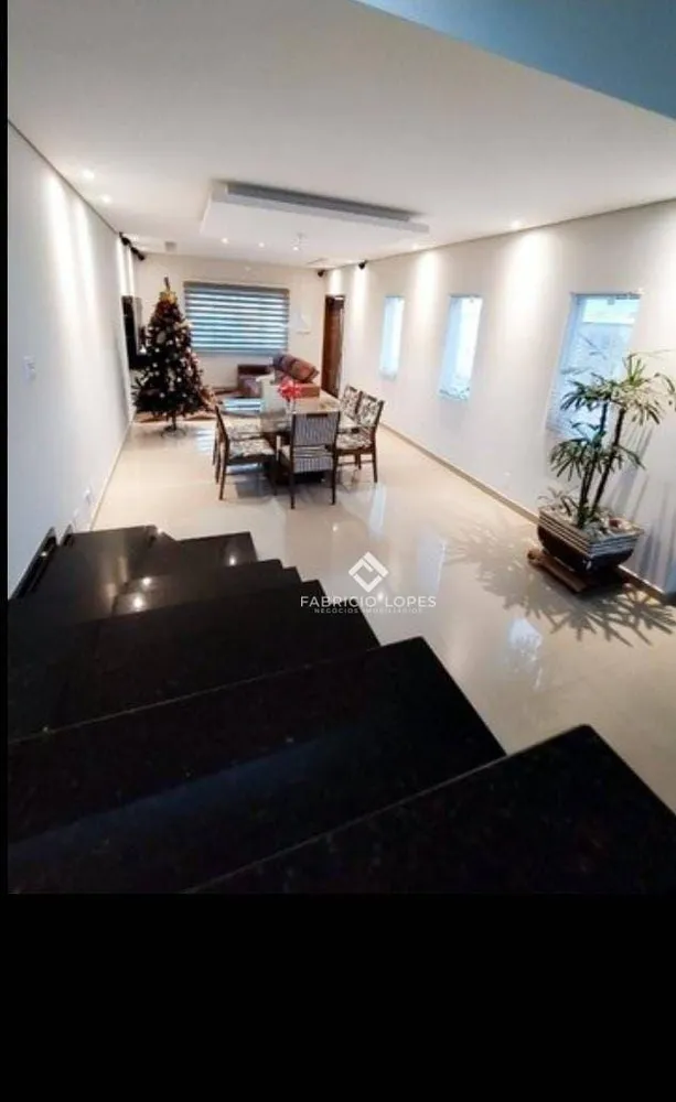 Casa, 3 quartos, 190 m² - Foto 4