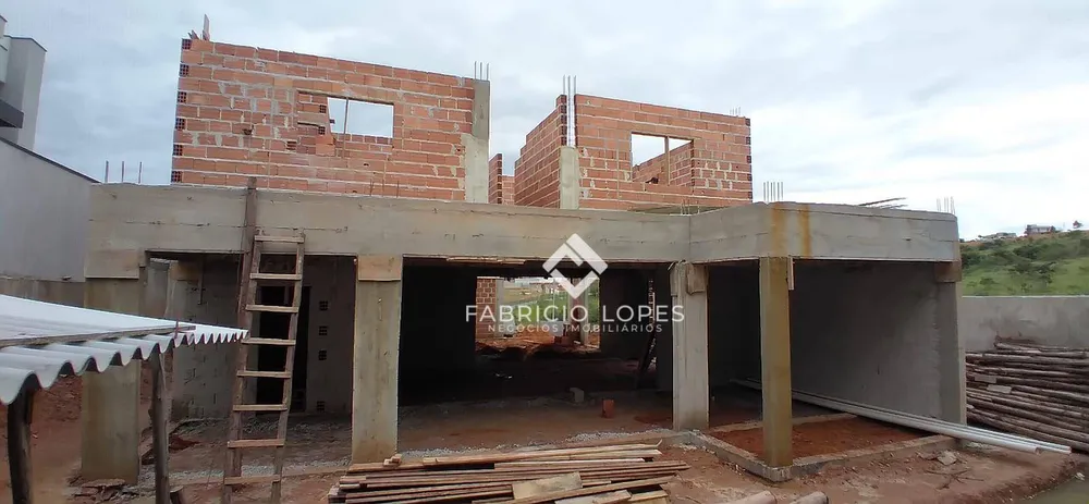 Casa, 4 quartos, 321 m² - Foto 3