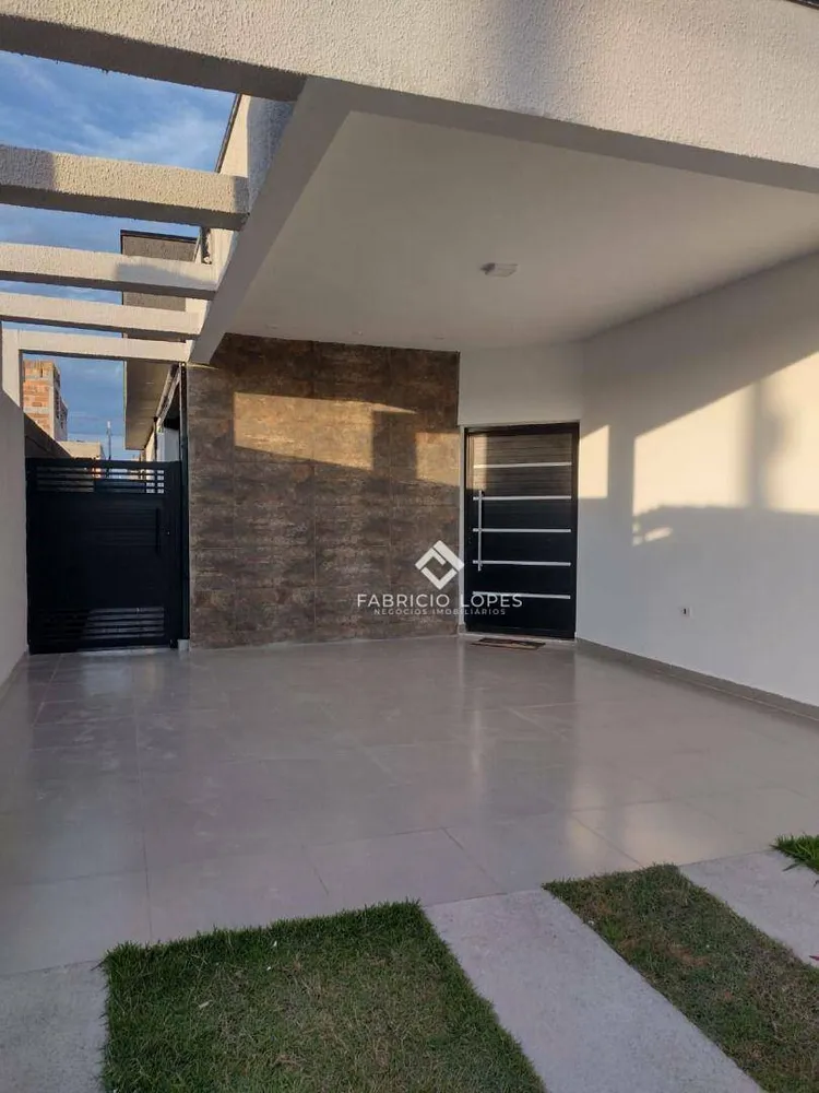 Casa, 3 quartos, 133 m² - Foto 2