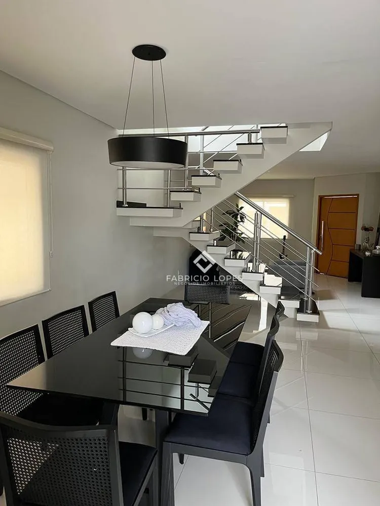 Casa, 4 quartos, 252 m² - Foto 3