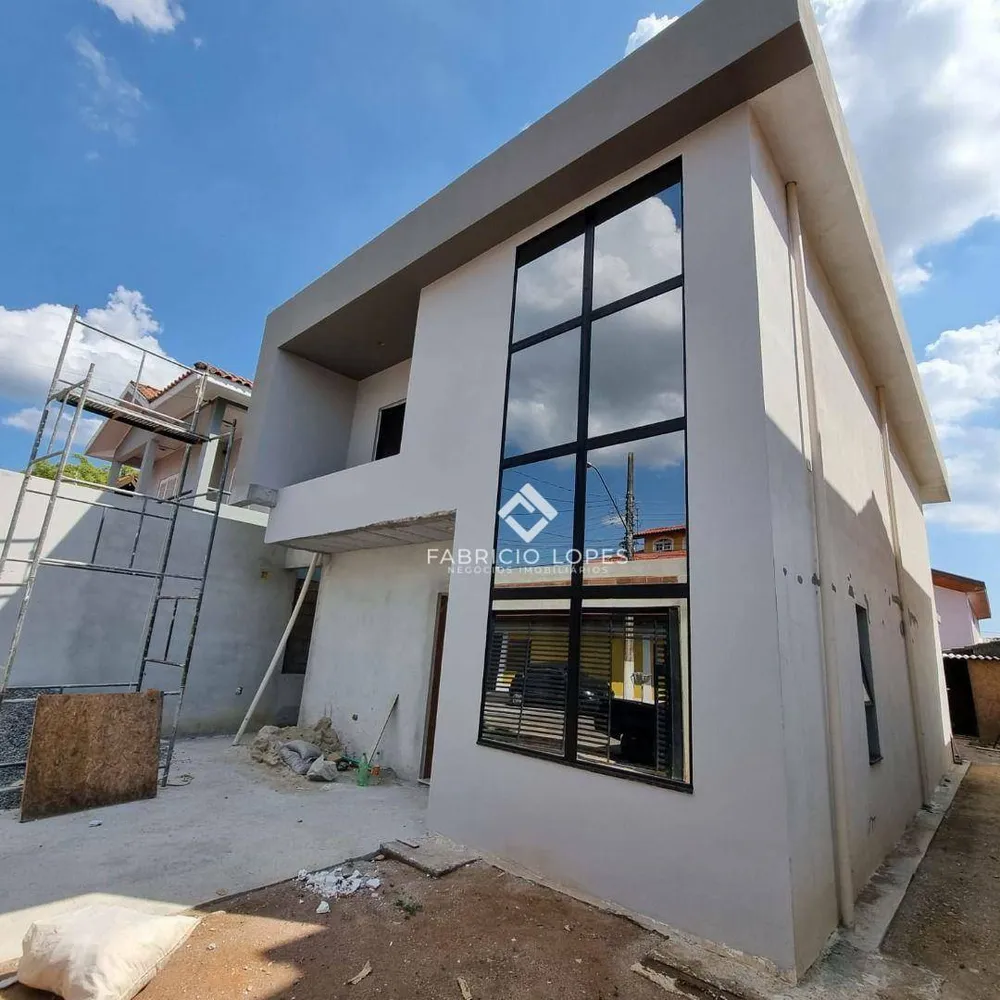 Casa, 3 quartos, 185 m² - Foto 1