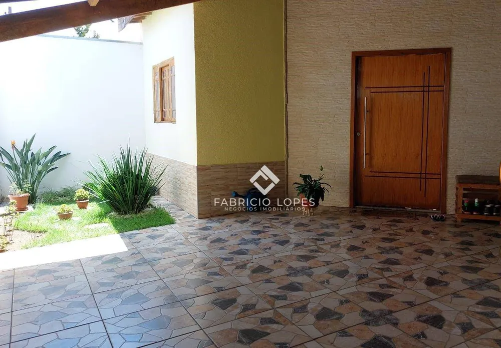 Casa, 3 quartos, 113 m² - Foto 1