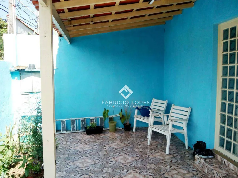 Casa, 3 quartos, 180 m² - Foto 1