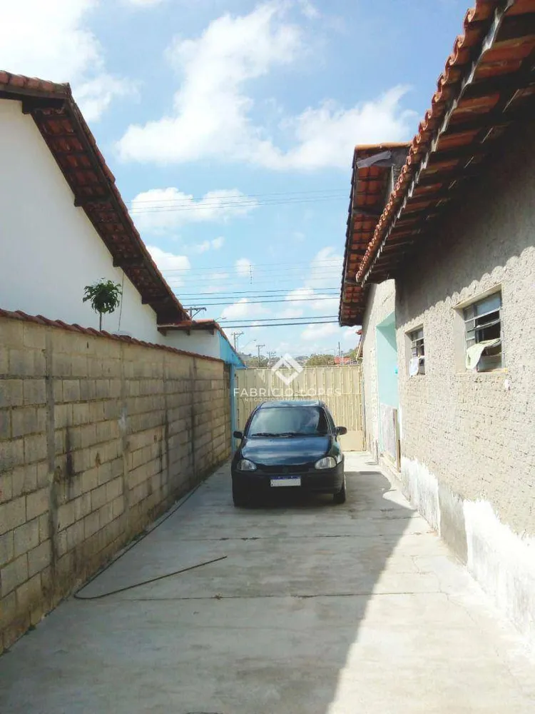Casa, 3 quartos, 180 m² - Foto 2