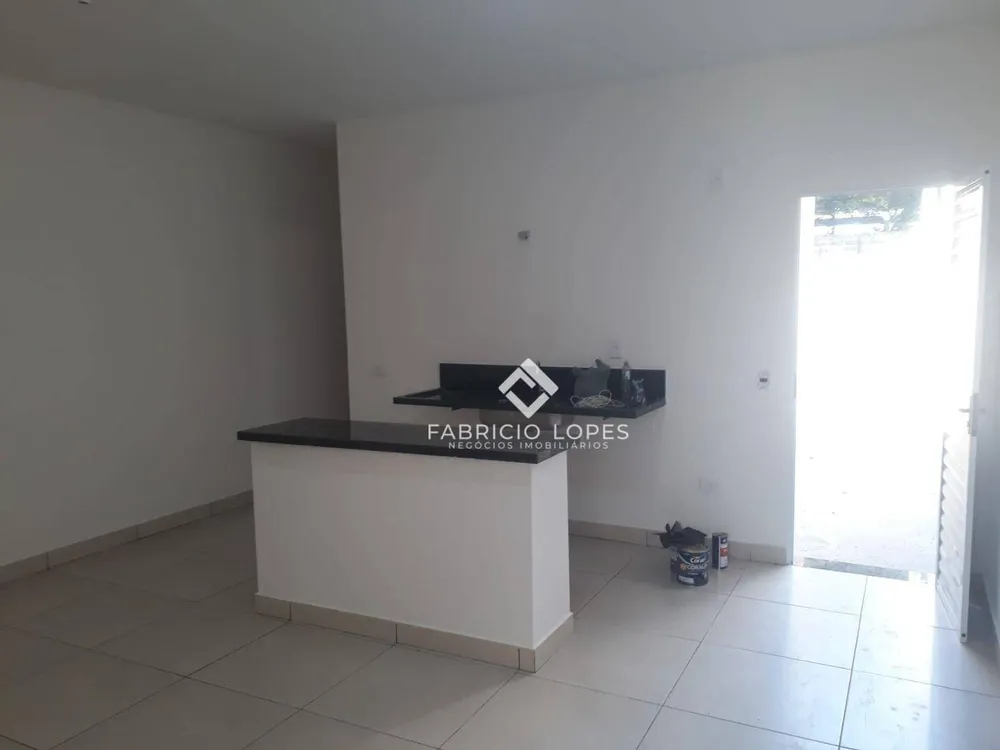 Casa, 2 quartos, 64 m² - Foto 1