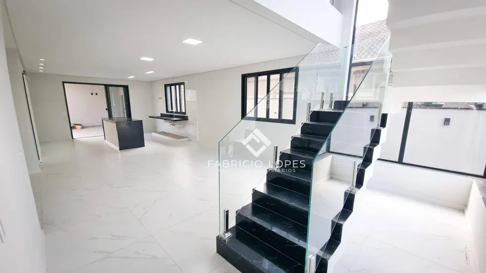 Casa, 3 quartos, 239 m² - Foto 3