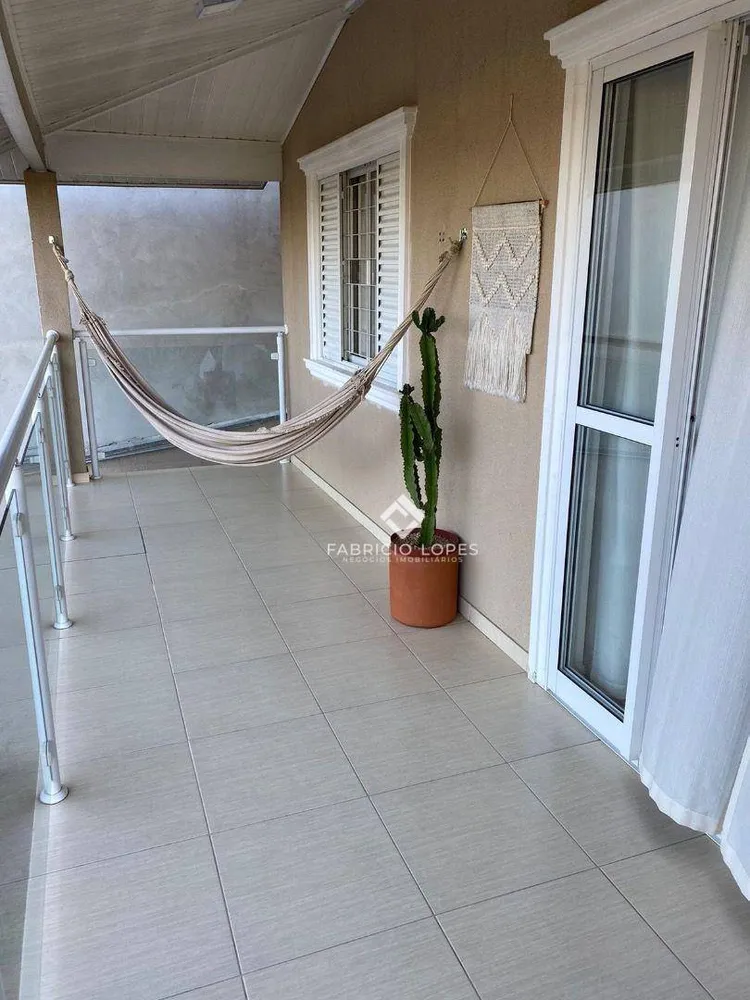 Casa, 3 quartos, 211 m² - Foto 4