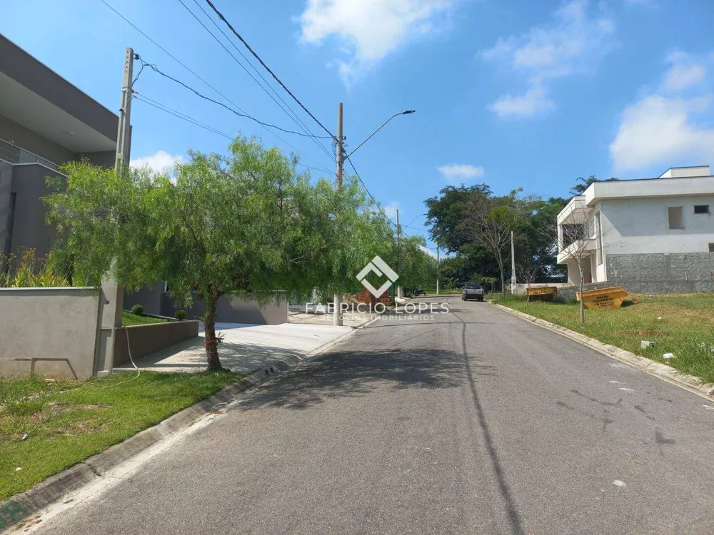 Loteamento e Condomínio, 250 m² - Foto 1