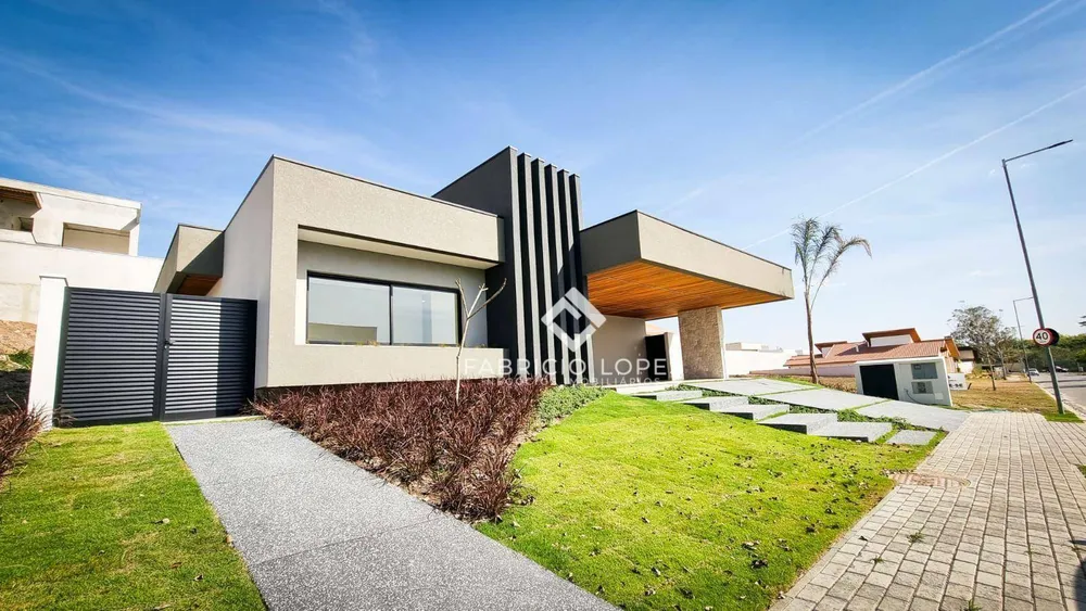 Casa, 4 quartos, 300 m² - Foto 1
