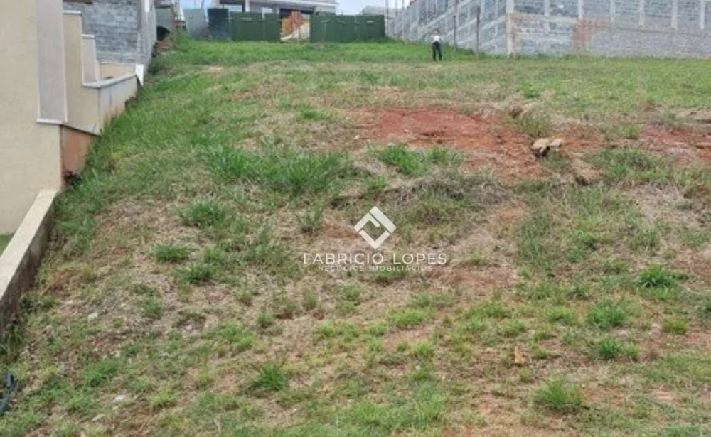 Loteamento e Condomínio, 451 m² - Foto 1