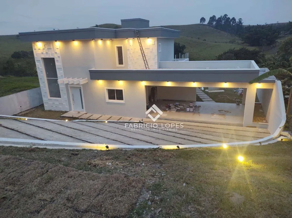 Casa, 4 quartos, 300 m² - Foto 1