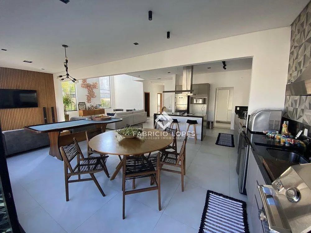 Casa, 3 quartos, 300 m² - Foto 3